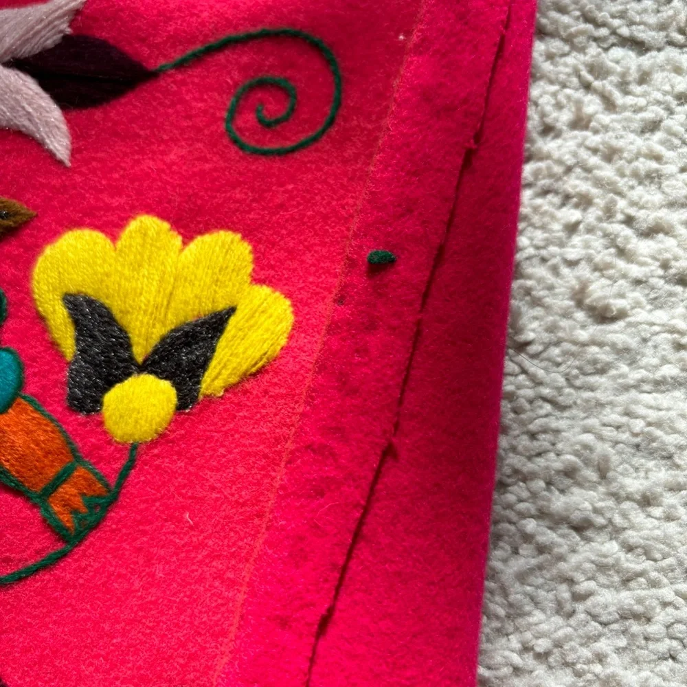 Vintage 70's felt and crewel floral hanging banner